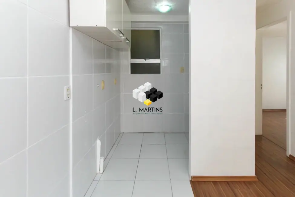 Foto 2 de Apartamento com 2 quartos à venda, 55m2 em Mato Grande, Canoas - RS