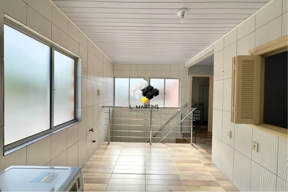 Casa com 3 quartos à venda, 193m2 em Olaria, Canoas - RS - imagem 8 Foto 8 de Casa com 3 quartos à venda, 193m2 em Olaria, Canoas - RS