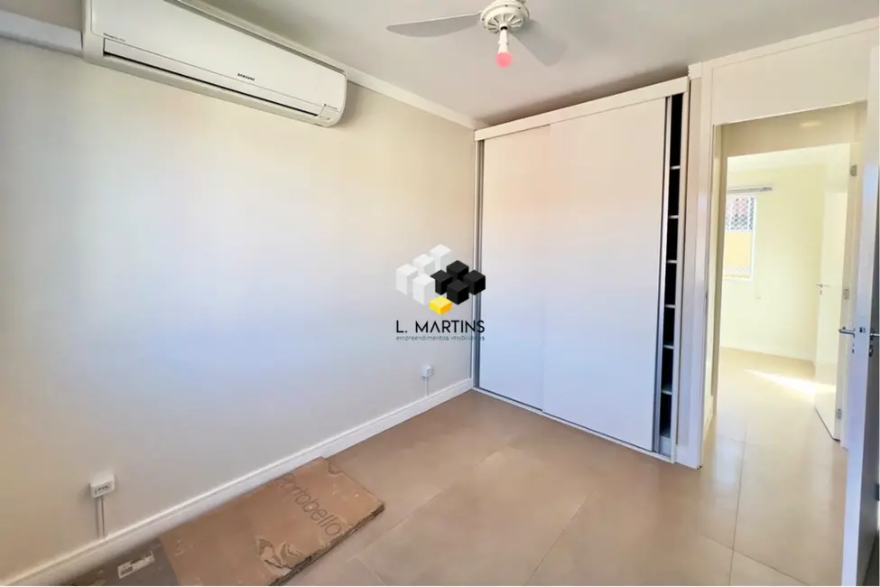 Foto 2 de Apartamento com 3 quartos à venda, 56m2 em Igara, Canoas - RS