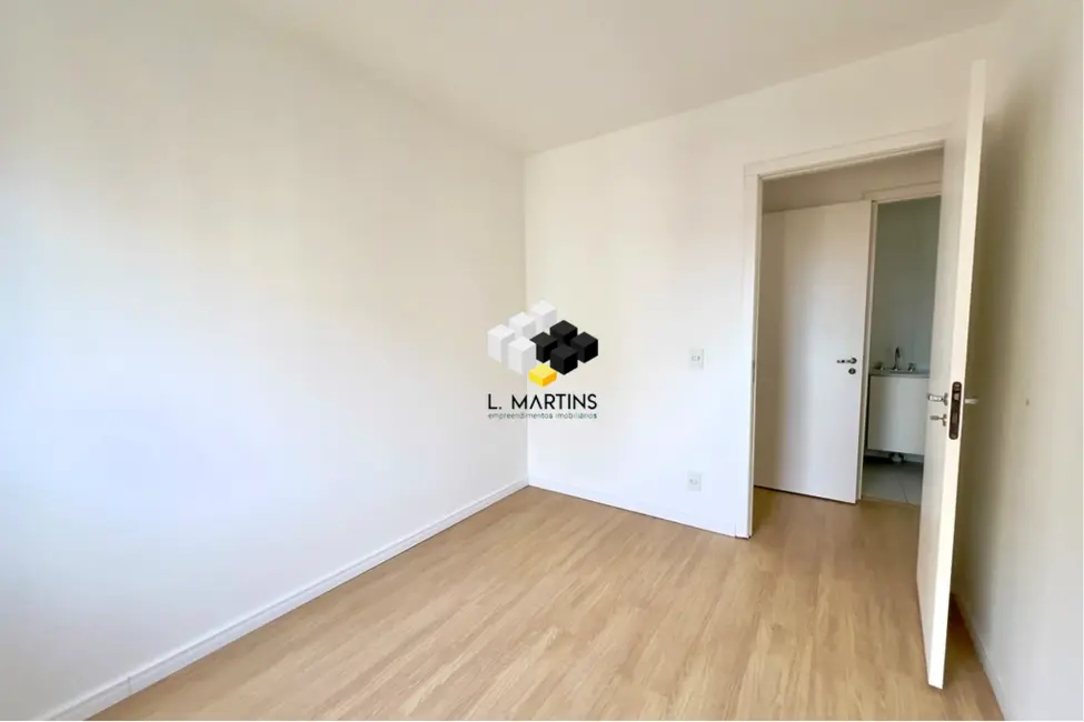 Apartamento com 3 quartos à venda, 76m2 em Marechal Rondon, Canoas - RS - imagem 4 Foto 4 de Apartamento com 3 quartos à venda, 76m2 em Marechal Rondon, Canoas - RS