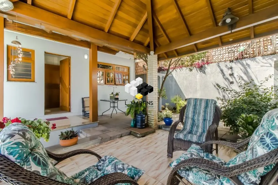 Casa com 3 quartos à venda, 196m2 em Primavera, Novo Hamburgo - RS - imagem 6 Foto 6 de Casa com 3 quartos à venda, 196m2 em Primavera, Novo Hamburgo - RS