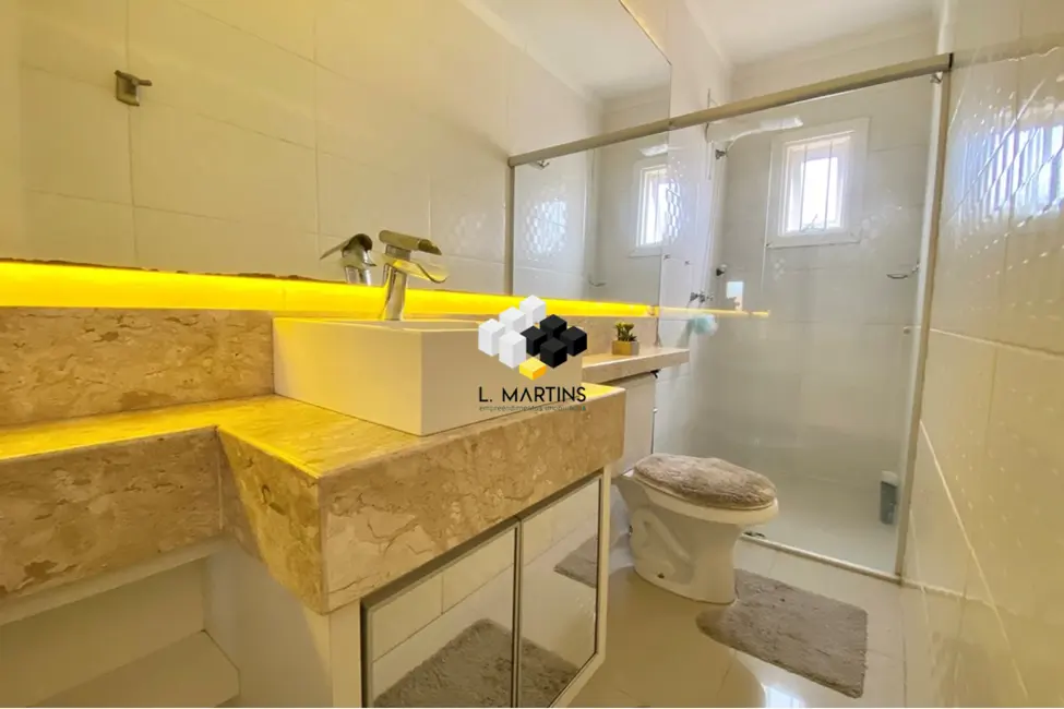 Foto 9 de Casa com 2 quartos à venda, 71m2 em Olaria, Canoas - RS