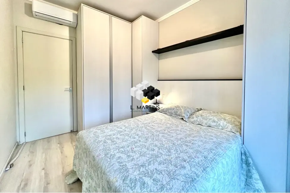 Foto 4 de Casa com 3 quartos à venda, 150m2 em Fátima, Canoas - RS
