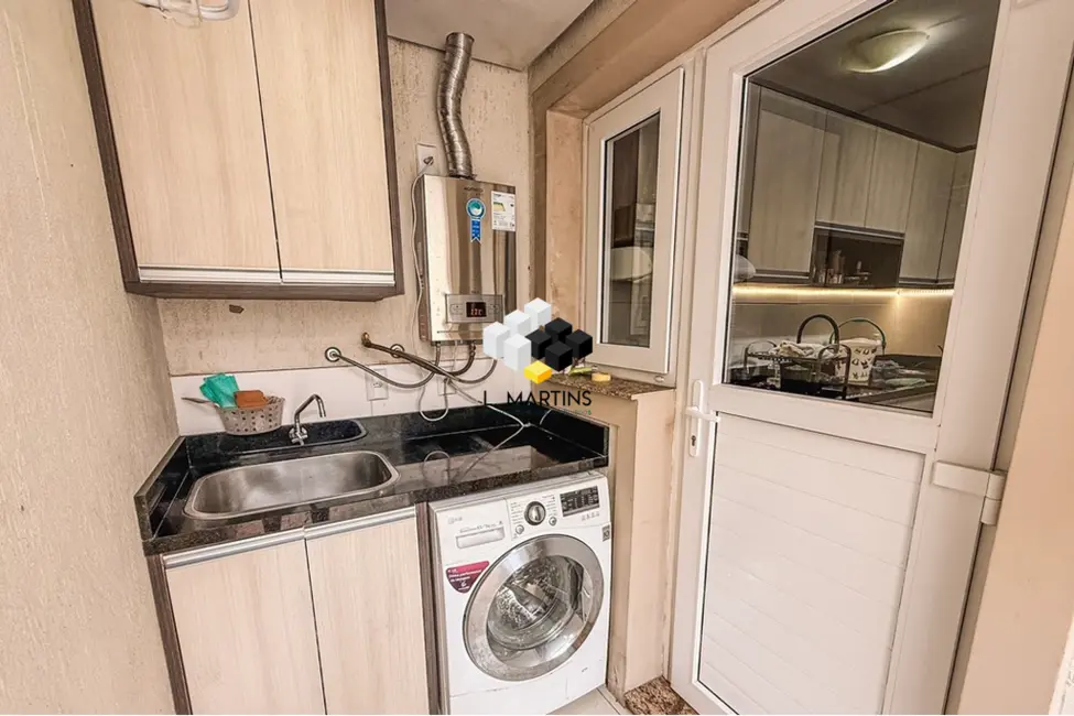 Casa com 3 quartos à venda, 112m2 em Igara, Canoas - RS - imagem 5 Foto 5 de Casa com 3 quartos à venda, 112m2 em Igara, Canoas - RS