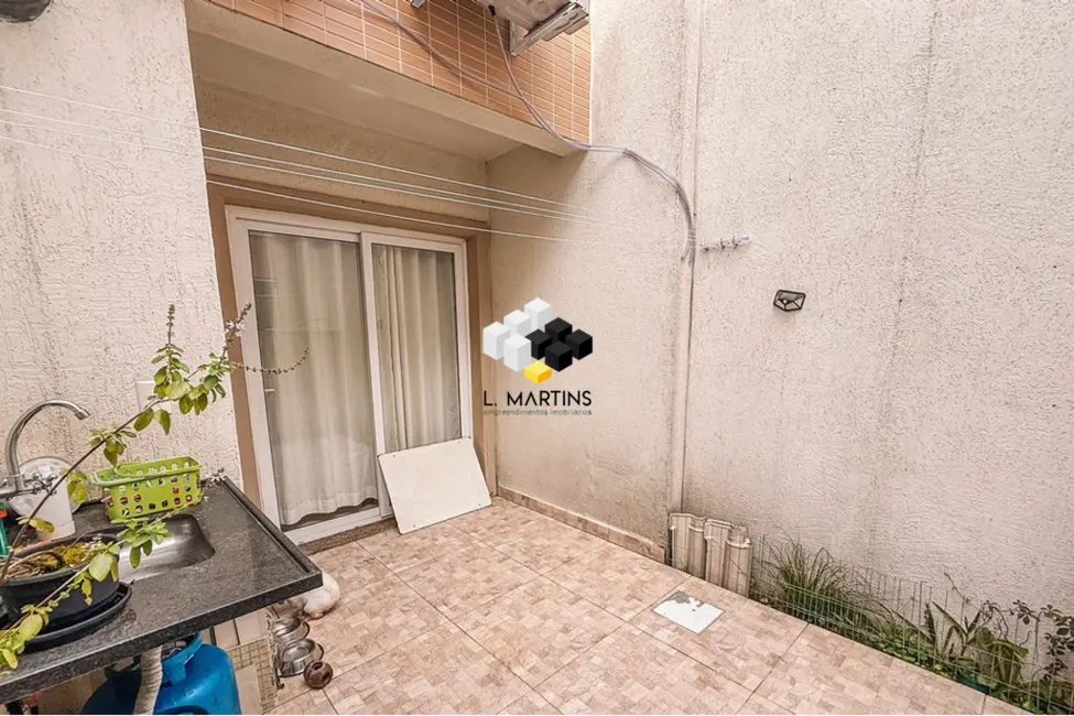 Casa com 3 quartos à venda, 112m2 em Igara, Canoas - RS - imagem 6 Foto 6 de Casa com 3 quartos à venda, 112m2 em Igara, Canoas - RS