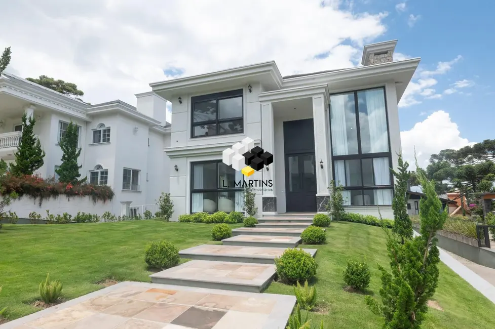 Casa de Condomínio com 6 quartos à venda, 397m2 em Gramado - RS - imagem 3 Foto 3 de Casa de Condomínio com 6 quartos à venda, 397m2 em Gramado - RS