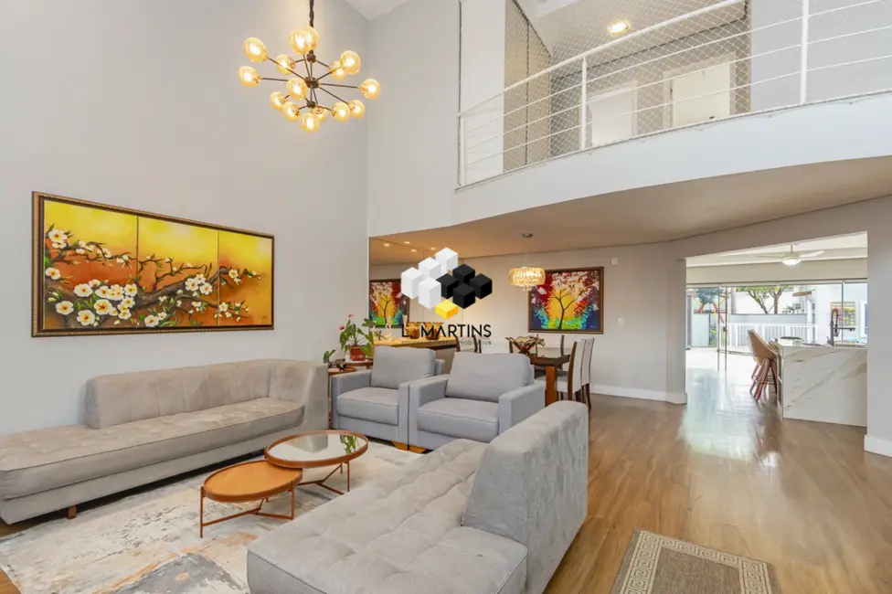 Casa com 3 quartos à venda, 265m2 em Niterói, Canoas - RS - imagem 1 Foto 1 de Casa com 3 quartos à venda, 265m2 em Niterói, Canoas - RS