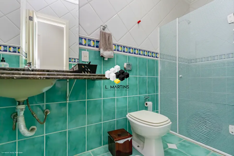 Casa com 4 quartos à venda, 331m2 em Canoas - RS - imagem 3 Foto 3 de Casa com 4 quartos à venda, 331m2 em Canoas - RS