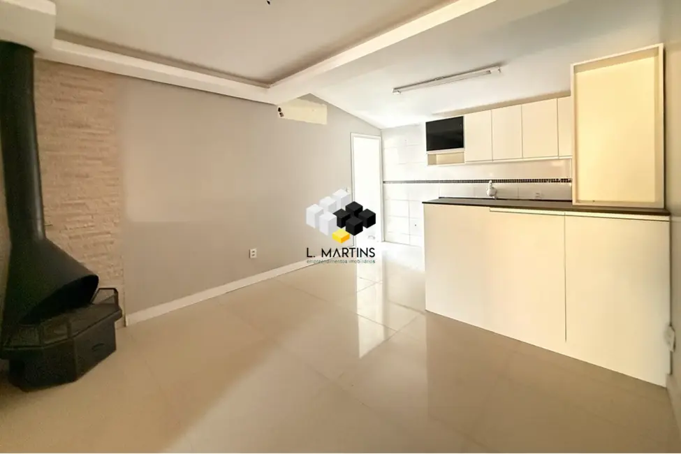 Casa de Condomínio com 3 quartos à venda, 112m2 em Rio Branco, Canoas - RS - imagem 4 Foto 4 de Casa de Condomínio com 3 quartos à venda, 112m2 em Rio Branco, Canoas - RS