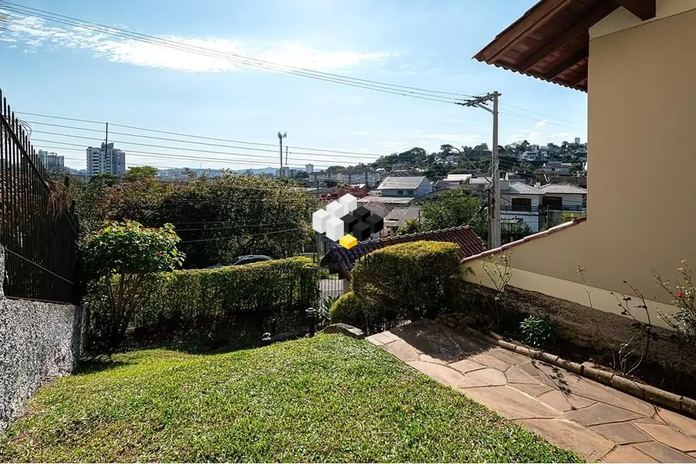 Foto 2 de Casa com 3 quartos à venda, 352m2 em Boa Vista, Novo Hamburgo - RS