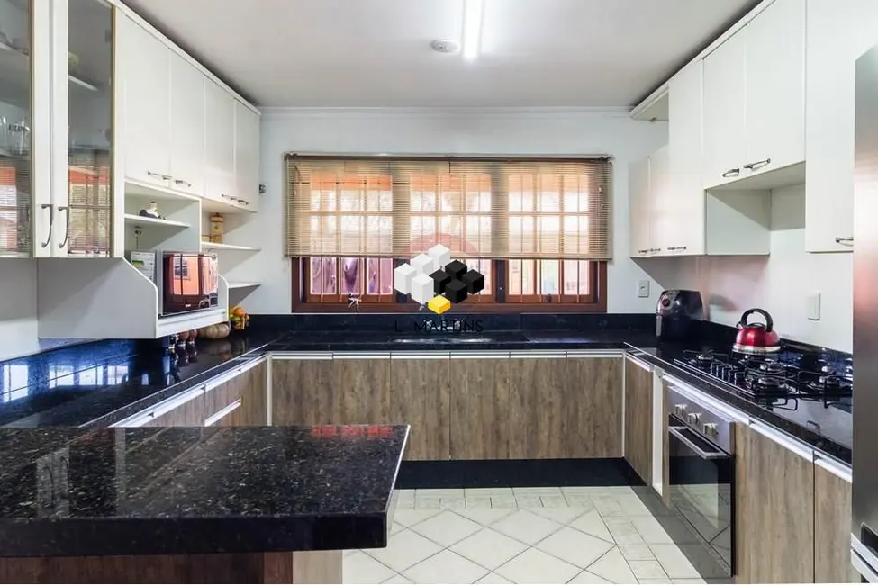 Foto 8 de Casa com 3 quartos à venda, 262m2 em Jardim Mauá, Novo Hamburgo - RS