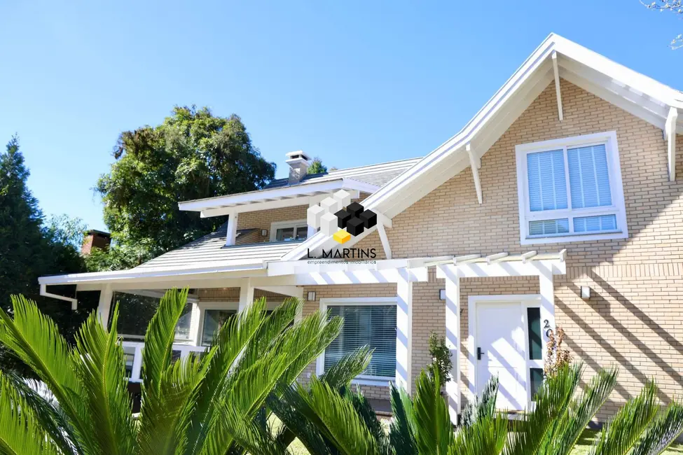 Casa de Condomínio com 3 quartos à venda, 342m2 em Centro, Gramado - RS - imagem 7 Foto 7 de Casa de Condomínio com 3 quartos à venda, 342m2 em Centro, Gramado - RS