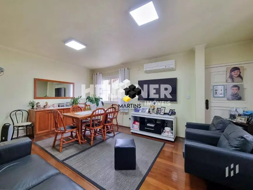 Casa com 3 quartos à venda, 293m2 em Ideal, Novo Hamburgo - RS - imagem 6 Foto 6 de Casa com 3 quartos à venda, 293m2 em Ideal, Novo Hamburgo - RS