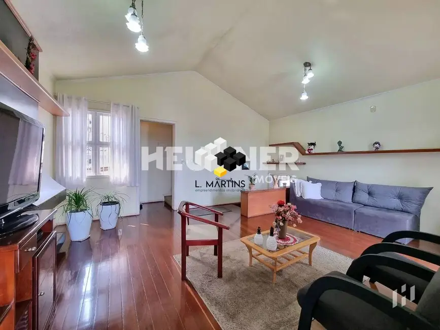 Casa com 3 quartos à venda, 293m2 em Ideal, Novo Hamburgo - RS - imagem 5 Foto 5 de Casa com 3 quartos à venda, 293m2 em Ideal, Novo Hamburgo - RS