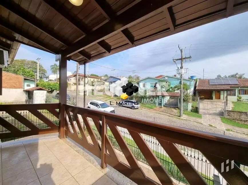 Casa com 4 quartos à venda, 219m2 em Petrópolis, Novo Hamburgo - RS - imagem 8 Foto 8 de Casa com 4 quartos à venda, 219m2 em Petrópolis, Novo Hamburgo - RS