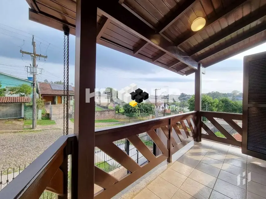 Casa com 4 quartos à venda, 219m2 em Petrópolis, Novo Hamburgo - RS - imagem 7 Foto 7 de Casa com 4 quartos à venda, 219m2 em Petrópolis, Novo Hamburgo - RS