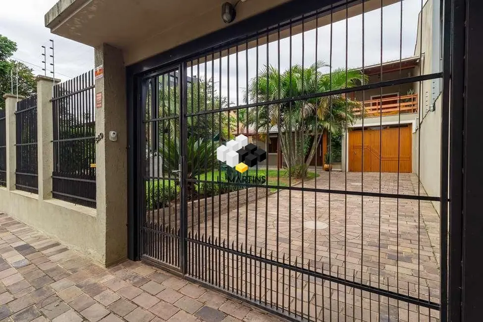 Casa com 3 quartos à venda, 238m2 em Rincão, Novo Hamburgo - RS - imagem 2 Foto 2 de Casa com 3 quartos à venda, 238m2 em Rincão, Novo Hamburgo - RS