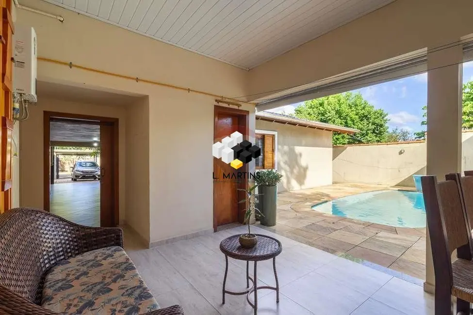 Casa com 3 quartos à venda, 238m2 em Rincão, Novo Hamburgo - RS - imagem 8 Foto 8 de Casa com 3 quartos à venda, 238m2 em Rincão, Novo Hamburgo - RS