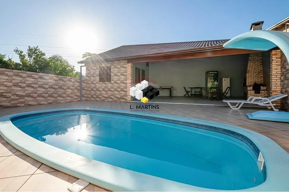 Casa com 3 quartos à venda, 229m2 em Petrópolis, Novo Hamburgo - RS - imagem 7 Foto 7 de Casa com 3 quartos à venda, 229m2 em Petrópolis, Novo Hamburgo - RS