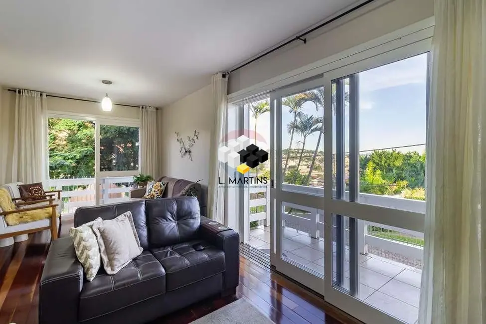 Casa com 4 quartos à venda, 203m2 em Ideal, Novo Hamburgo - RS - imagem 7 Foto 7 de Casa com 4 quartos à venda, 203m2 em Ideal, Novo Hamburgo - RS