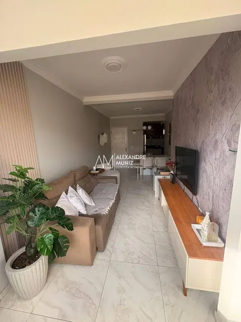 Foto 3 de Apartamento com 3 quartos à venda, 70m2 em São Gerardo, Fortaleza - CE