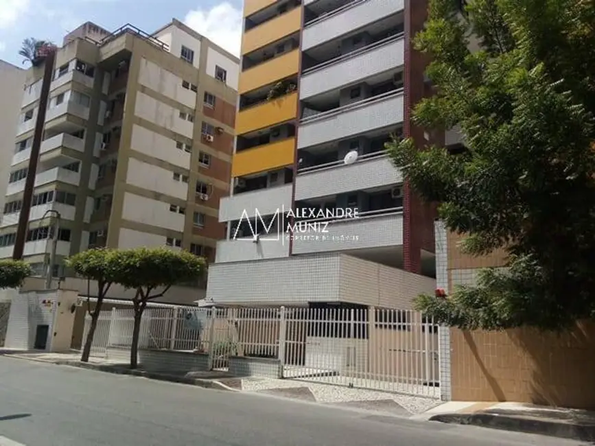 Foto 1 de Apartamento com 2 quartos à venda, 69m2 em Meireles, Fortaleza - CE