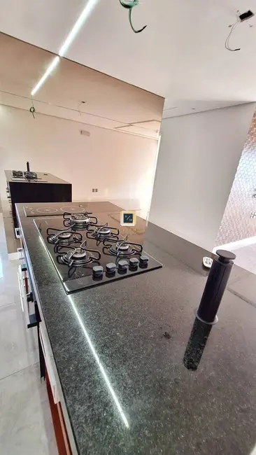 Apartamento com 2 quartos à venda e para alugar, 72m2 em Presidente Kennedy, Fortaleza - CE - imagem 9 Foto 9 de Apartamento com 2 quartos à venda e para alugar, 72m2 em Presidente Kennedy, Fortaleza - CE