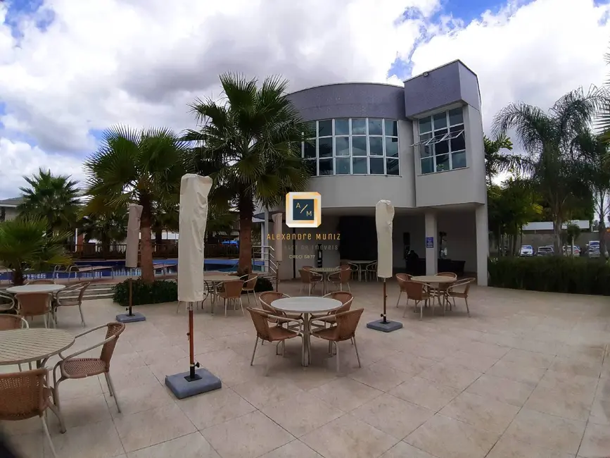 Casa com 4 quartos à venda, 215m2 em Eusebio - CE - imagem 8 Foto 8 de Casa com 4 quartos à venda, 215m2 em Eusebio - CE