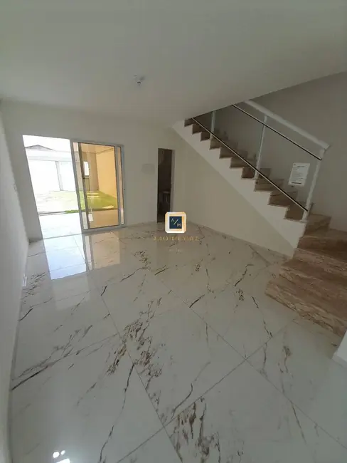 Casa com 3 quartos à venda, 165m2 em Centro, Eusebio - CE - imagem 4 Foto 4 de Casa com 3 quartos à venda, 165m2 em Centro, Eusebio - CE