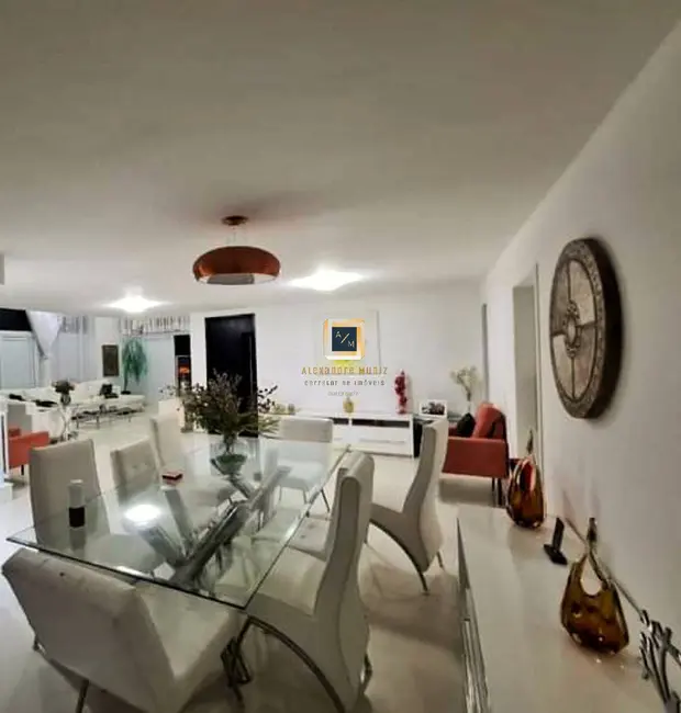 Foto 2 de Casa com 4 quartos à venda, 431m2 em Cararu, Eusebio - CE