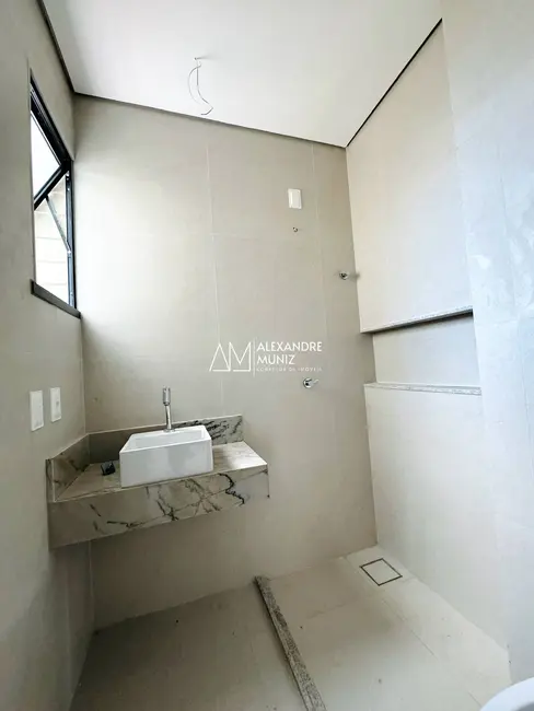 Foto 9 de Casa com 4 quartos à venda, 149m2 em Eusebio - CE