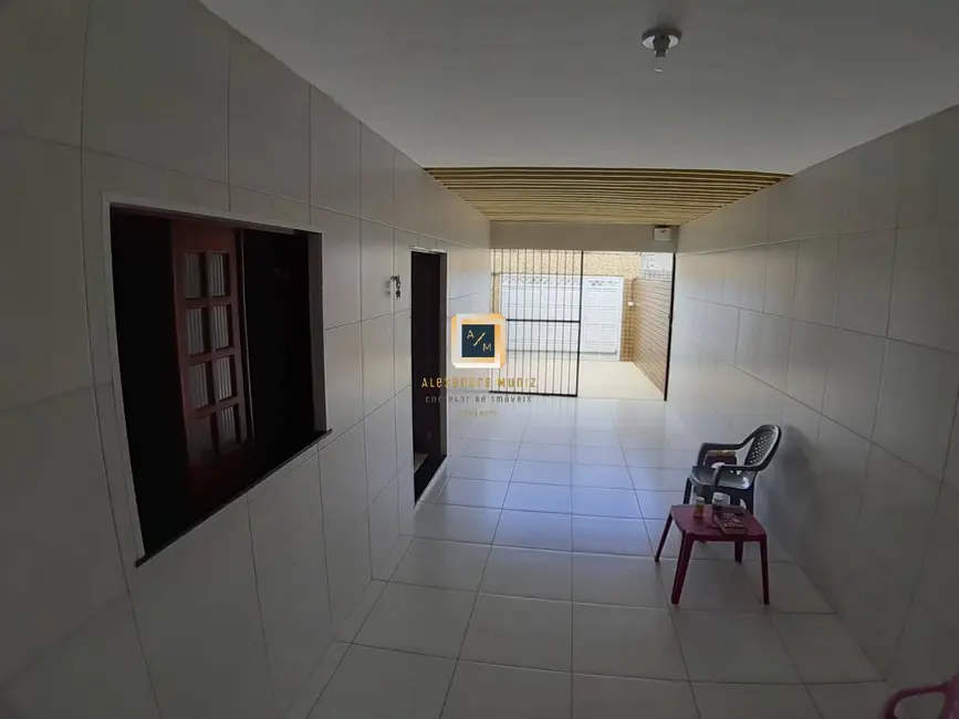 Casa com 3 quartos à venda, 233m2 em Parquelândia, Fortaleza - CE - imagem 3 Foto 3 de Casa com 3 quartos à venda, 233m2 em Parquelândia, Fortaleza - CE