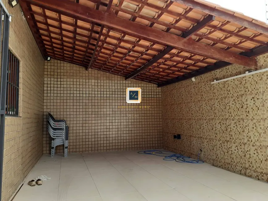 Casa com 3 quartos à venda, 233m2 em Parquelândia, Fortaleza - CE - imagem 6 Foto 6 de Casa com 3 quartos à venda, 233m2 em Parquelândia, Fortaleza - CE