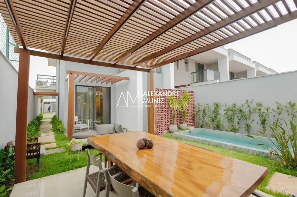 Casa com 4 quartos à venda, 196m2 em Pires Façanha, Eusebio - CE - imagem 6 Foto 6 de Casa com 4 quartos à venda, 196m2 em Pires Façanha, Eusebio - CE