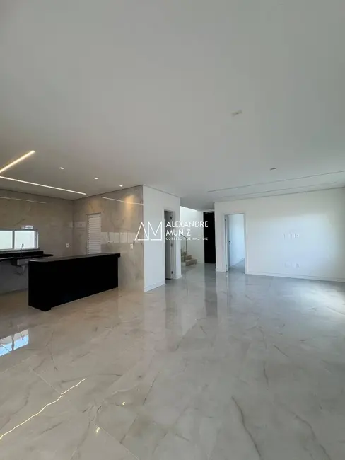 Foto 6 de Casa de Condomínio com 4 quartos à venda, 275m2 em Eusebio - CE