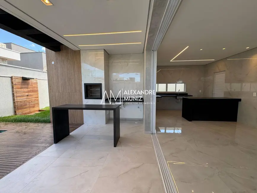 Foto 4 de Casa de Condomínio com 4 quartos à venda, 275m2 em Eusebio - CE