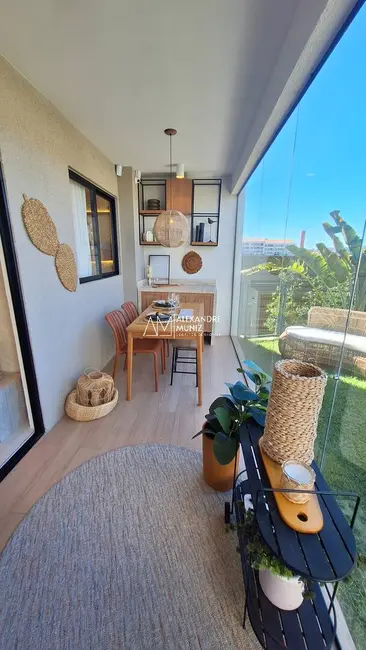 Foto 2 de Apartamento com 2 quartos à venda, 60m2 em Aquiraz - CE
