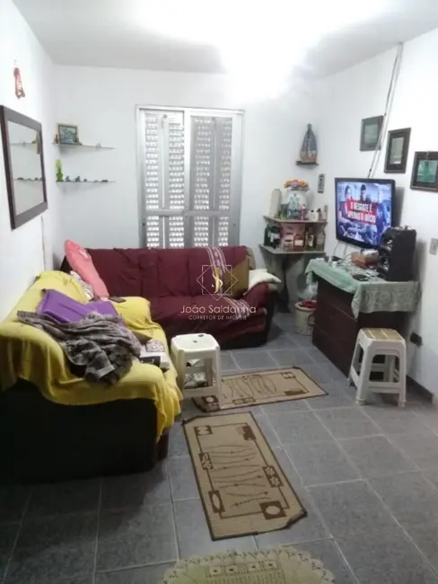 Foto 4 de Casa com 3 quartos à venda, 90m2 em Guaratuba - PR