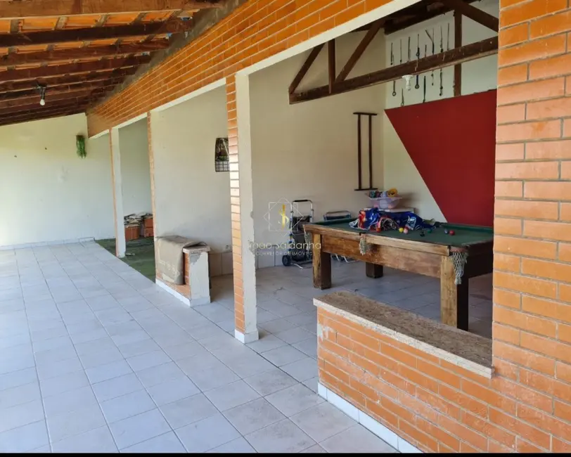 Foto 4 de Casa com 5 quartos à venda, 360m2 em Guaratuba - PR