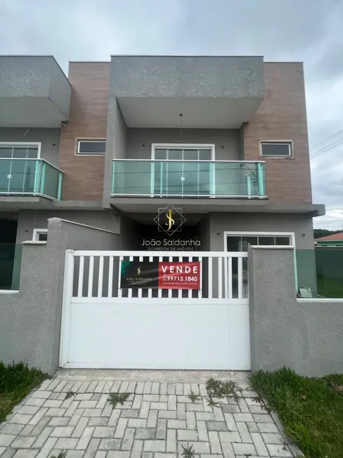 Foto 2 de Casa com 3 quartos à venda, 101m2 em Guaratuba - PR