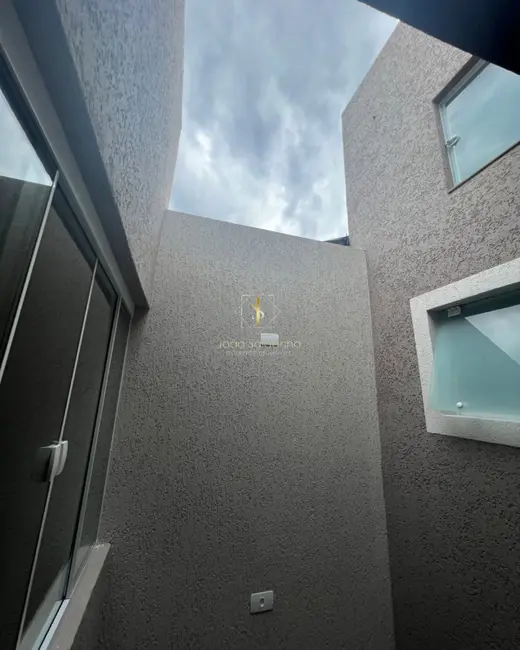 Foto 2 de Casa com 3 quartos à venda, 138m2 em Guaratuba - PR