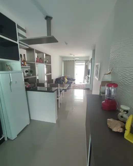 Foto 8 de Casa com 3 quartos à venda, 102m2 em Guaratuba - PR