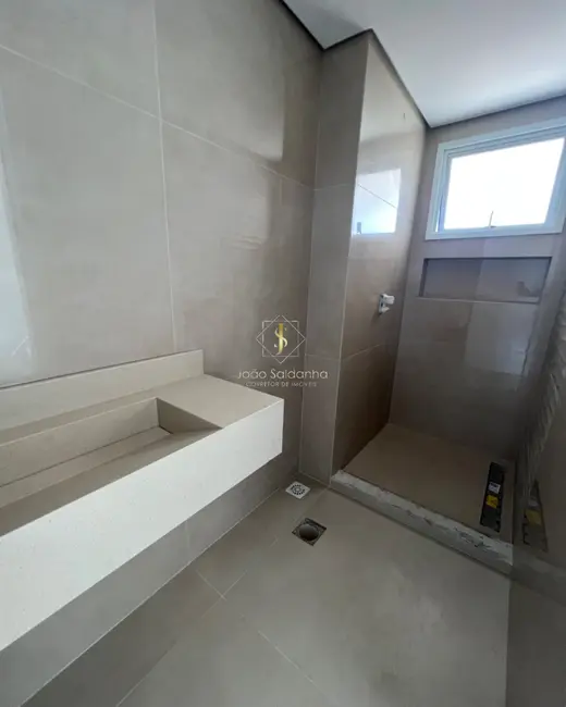 Foto 5 de Apartamento com 3 quartos à venda, 199m2 em Centro, Guaratuba - PR