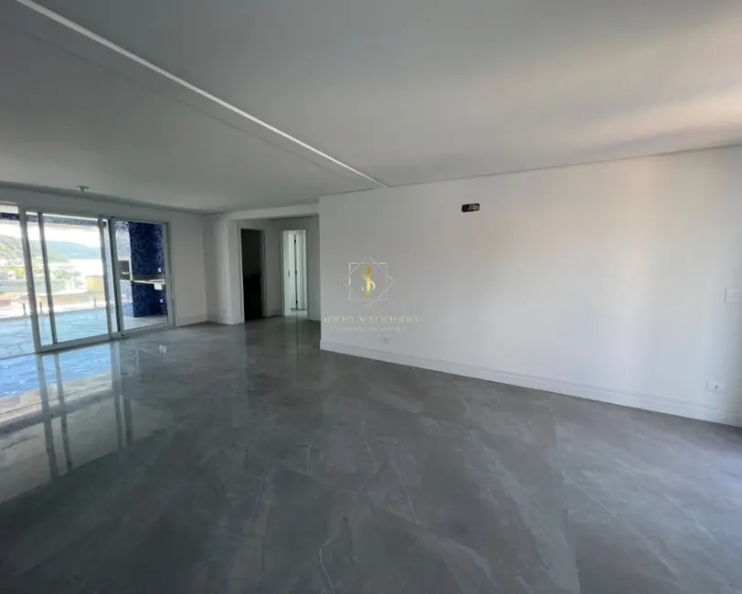 Foto 6 de Apartamento com 3 quartos à venda, 199m2 em Centro, Guaratuba - PR