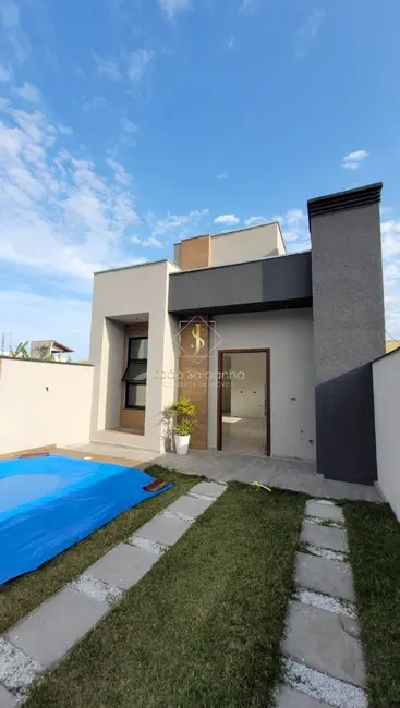 Foto 4 de Casa com 3 quartos à venda, 80m2 em Guaratuba - PR