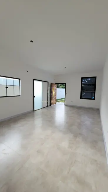 Foto 7 de Casa com 3 quartos à venda, 80m2 em Guaratuba - PR