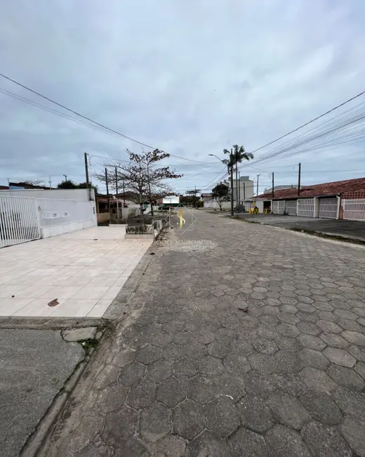 Foto 3 de Casa com 4 quartos à venda, 250m2 em Guaratuba - PR