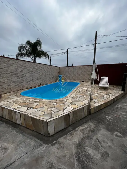Sobrado com 10 quartos à venda, 350m2 em Guaratuba - PR - imagem 4 Foto 4 de Sobrado com 10 quartos à venda, 350m2 em Guaratuba - PR