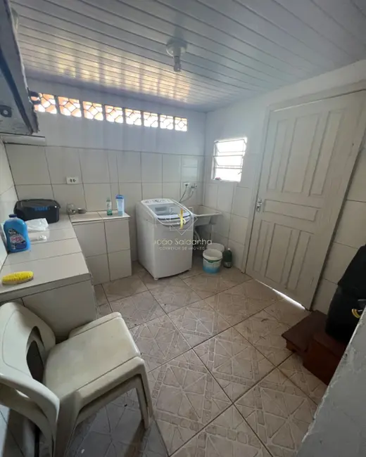 Sobrado com 6 quartos à venda, 300m2 em Guaratuba - PR - imagem 9 Foto 9 de Sobrado com 6 quartos à venda, 300m2 em Guaratuba - PR