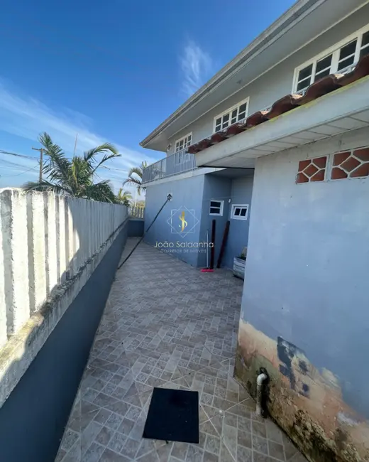 Sobrado com 6 quartos à venda, 300m2 em Guaratuba - PR - imagem 8 Foto 8 de Sobrado com 6 quartos à venda, 300m2 em Guaratuba - PR